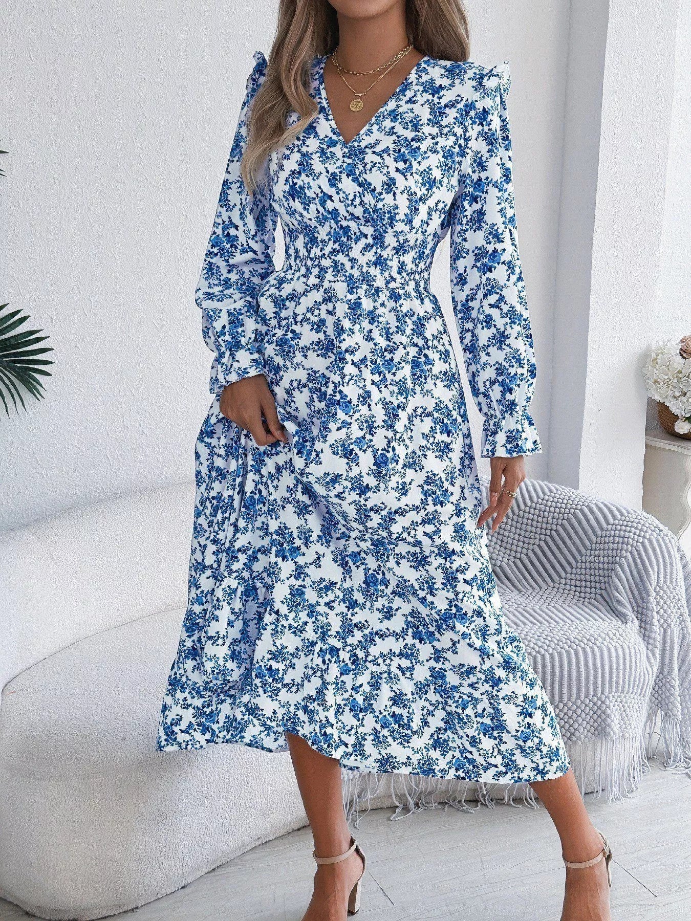 Ruffled Floral V-Neck Flounce Sleeve Dress