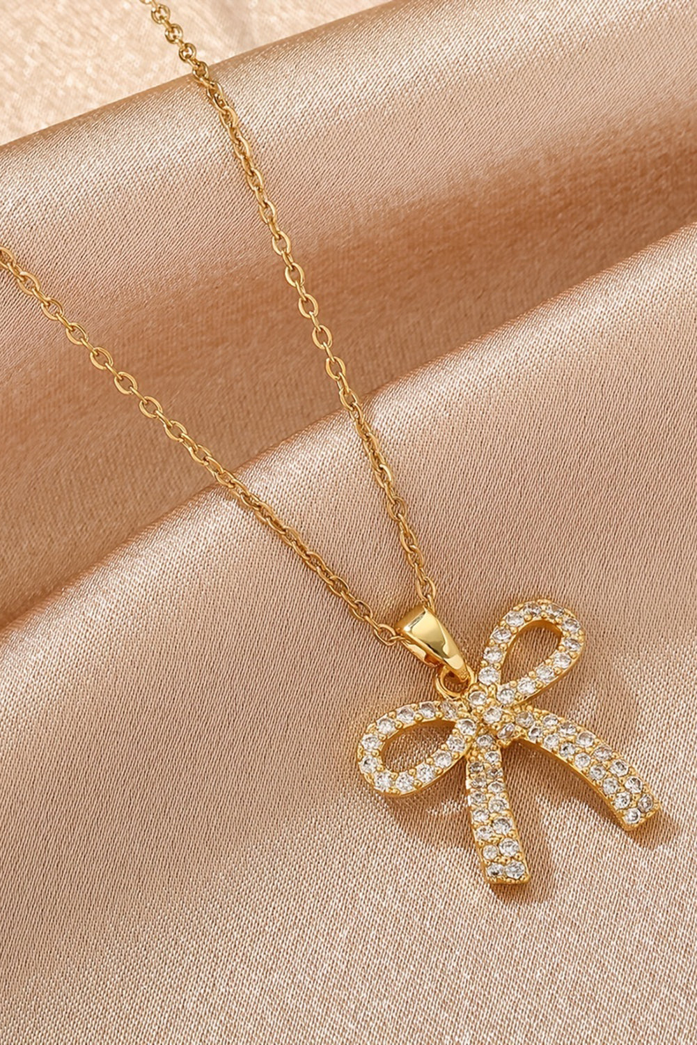 Romy Rhinestone Bowknot Pendant Necklace