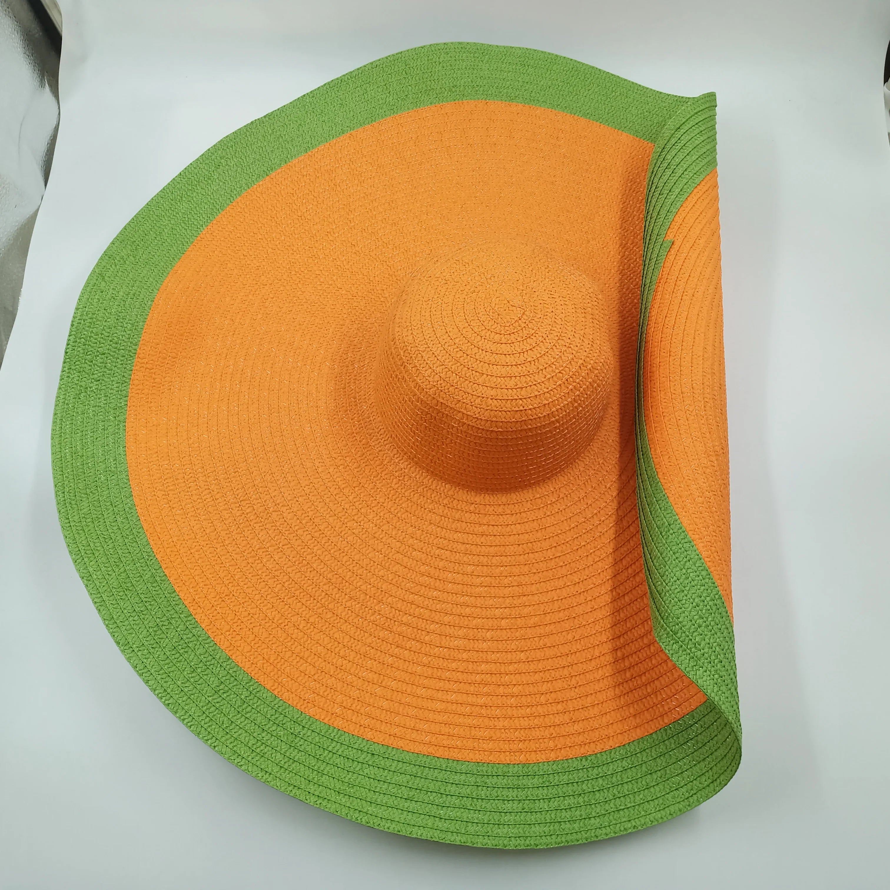 Designer Empty Top Visor Hat for Women – Chic Open Crown Sun Visor for Beach, Golf & Summer Outings
