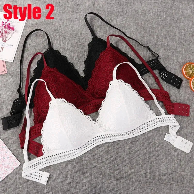 Wireless Lace Flower Body-Shaping Bralette – Seamless Plus Size Lingerie