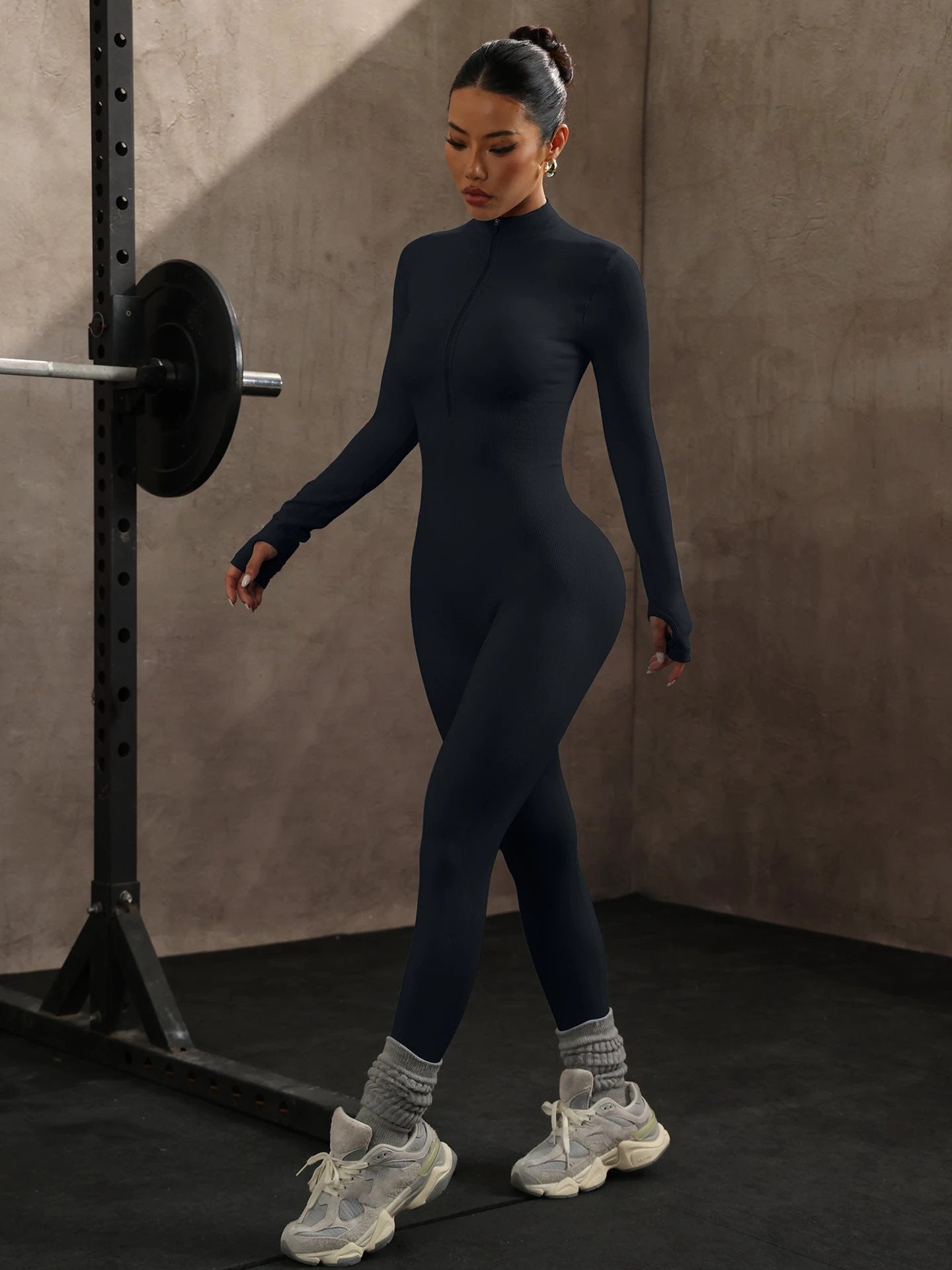 Long-Sleeve Seamless Yoga Bodysuit
